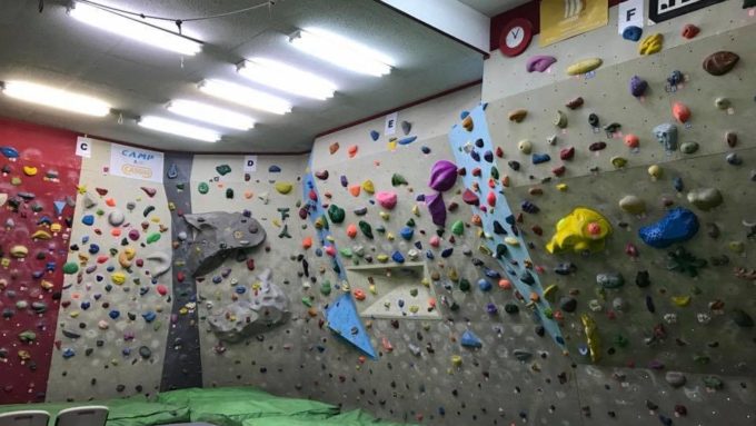 奈良県のクライミング施設「シティロックジム 大和郡山店」